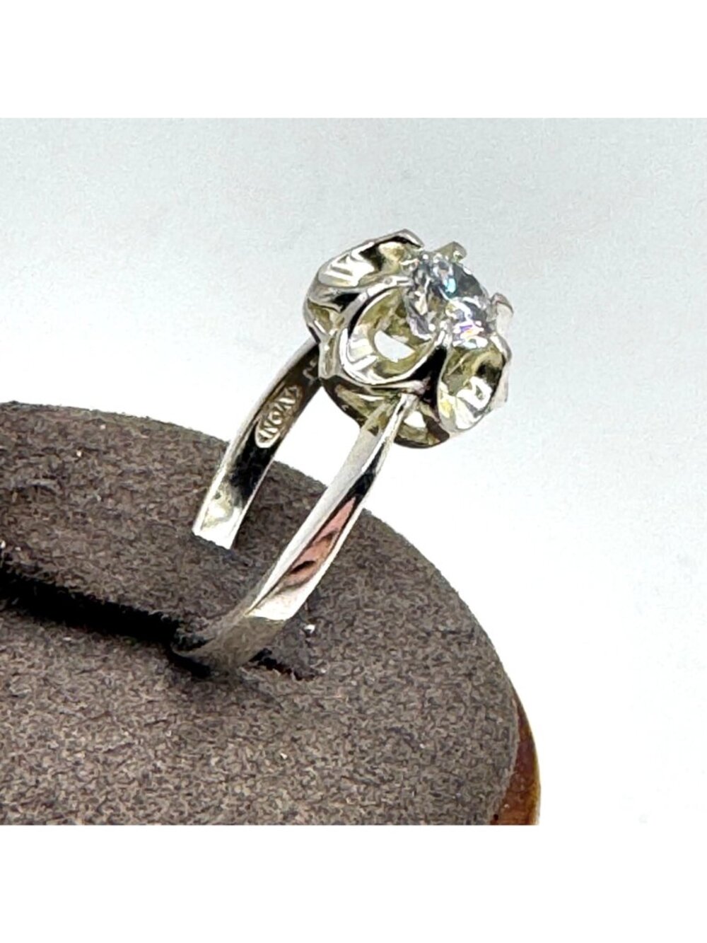VTG Sterling Silver 925 Cubic Zirconia Flower Design Statement Ring Size 9 - Picture 4 of 12